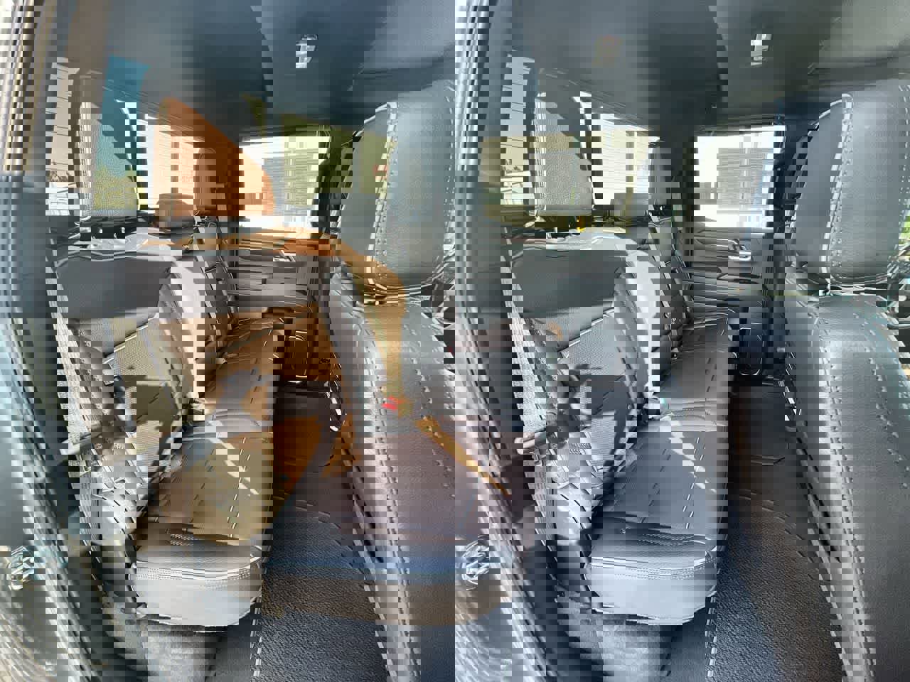 Used 2024 GMC Sierra 1500 Denali image 28