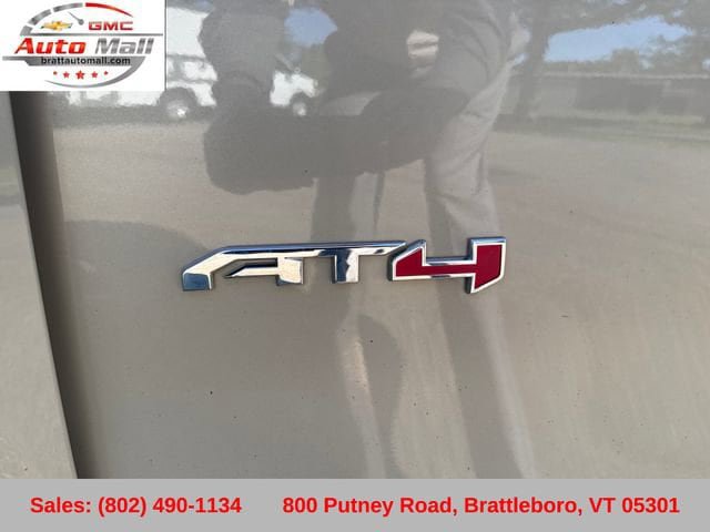 Used 2023 GMC Terrain AT4 AWD/4WD image 31