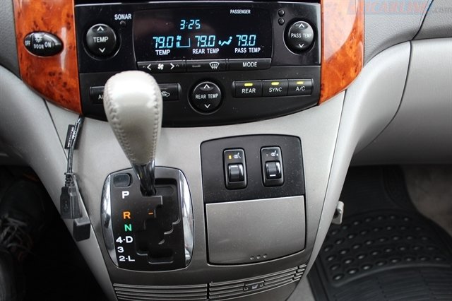 Used 2008 Toyota Sienna XLE Limited image 14