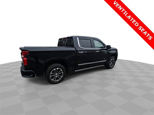 Used 2023 Chevrolet Silverado 1500 High Country w/ Technology Package image 8