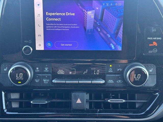 Used 2023 Toyota Highlander XLE FWD image 27