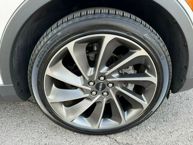 Used 2019 Lincoln Nautilus Reserve image 22