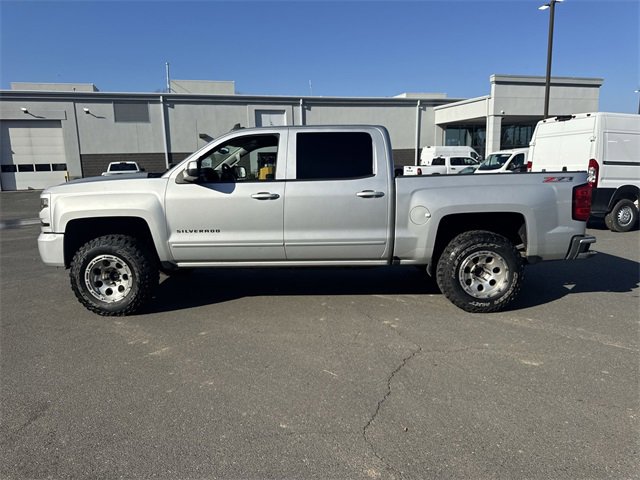 Used 2016 Chevrolet Silverado 1500 LT w/ All Star Edition image 10