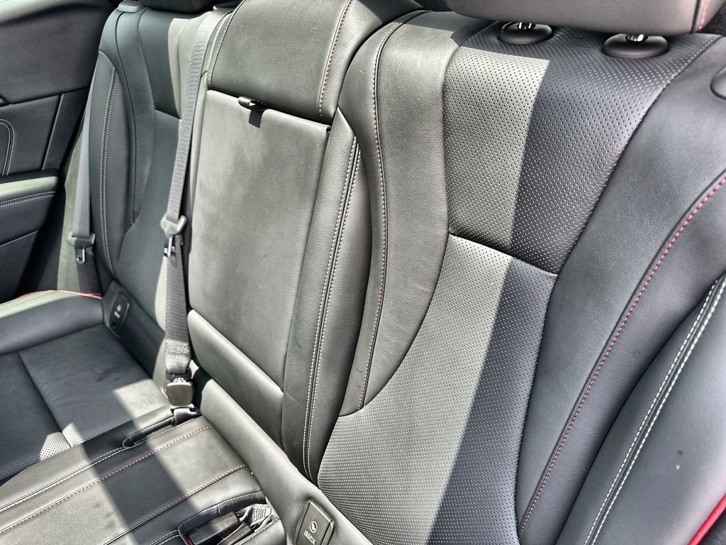 Used 2023 Buick Envision Essence w/ Sport Touring Package FWD image 18