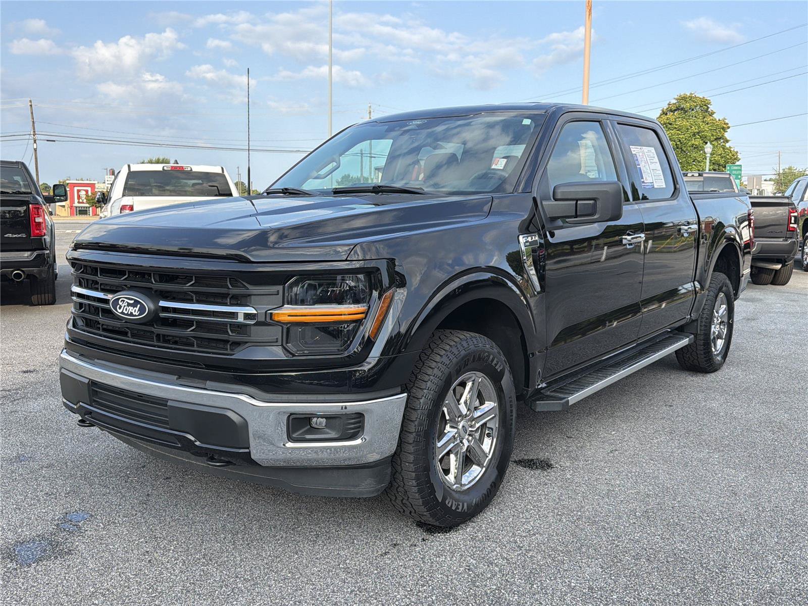 Used 2025 Ford F150 XLT w/ Equipment Group 301A Standard AWD/4WD video 2