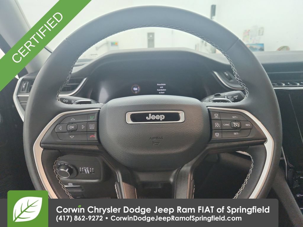 Used 2023 Jeep Grand Cherokee L Laredo AWD/4WD image 13
