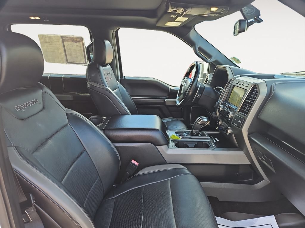 Used 2018 Ford F150 Raptor w/ Equipment Group 802A Luxury AWD/4WD image 15