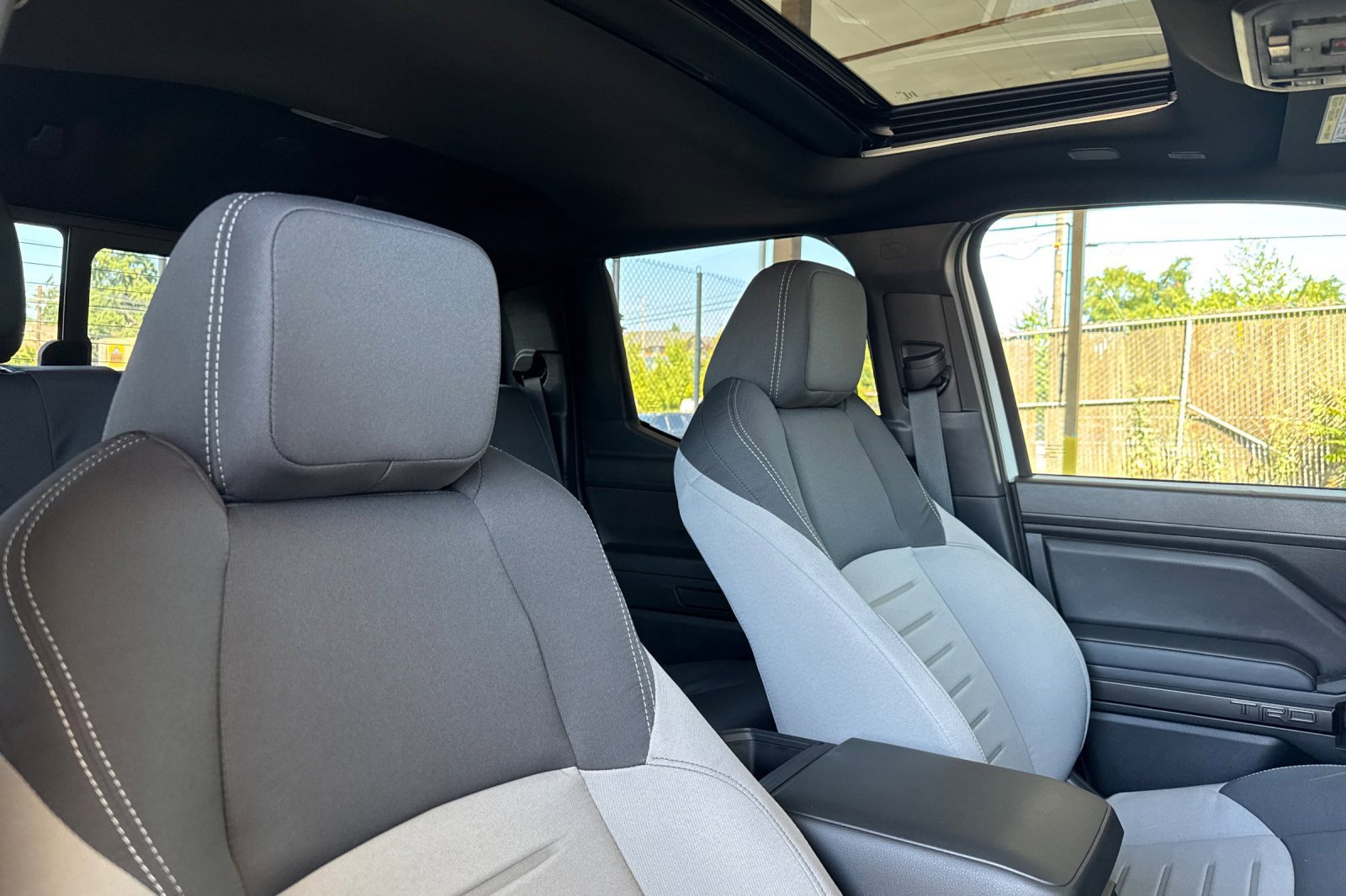 New 2025 Toyota Tacoma TRD Off-Road image 16