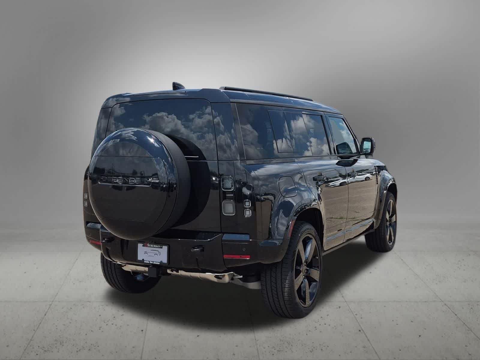 New 2026 Land Rover Defender 110 X-Dynamic SE AWD/4WD image 6