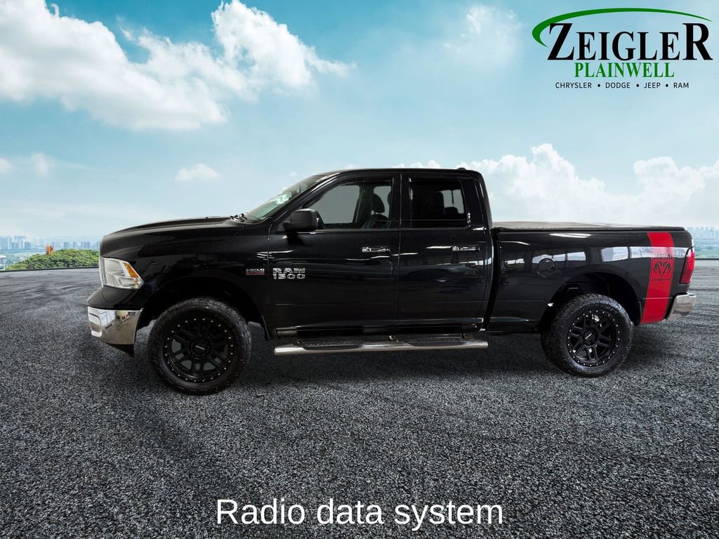 Used 2018 RAM 1500 Classic SLT image 3