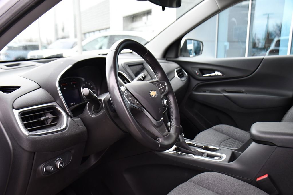 Used 2022 Chevrolet Equinox LT AWD/4WD image 11