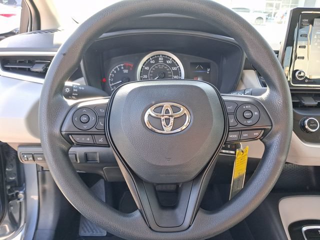 Used 2022 Toyota Corolla LE FWD image 15