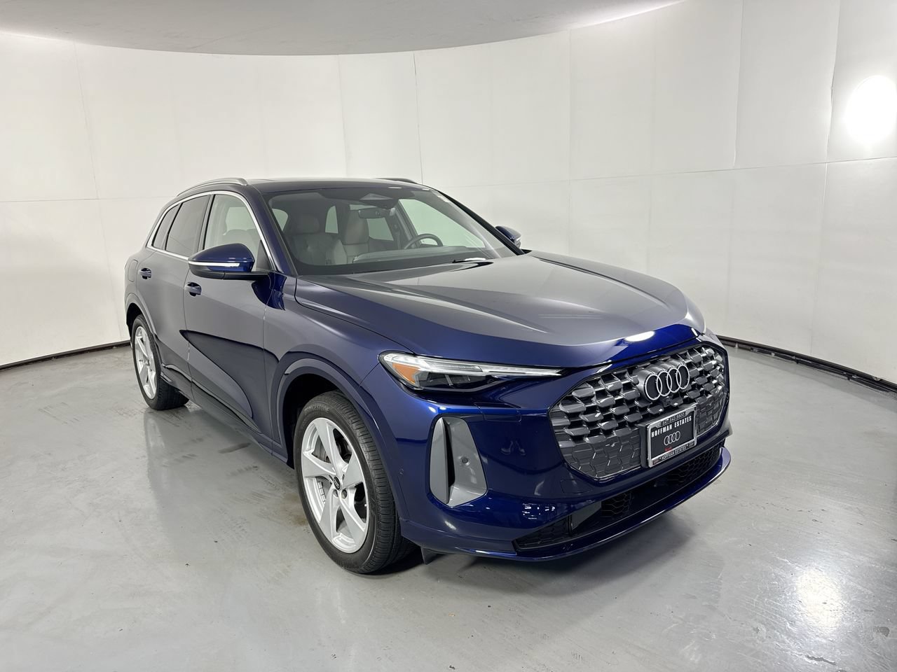 Used 2025 Audi Q5 Prestige AWD/4WD image 3