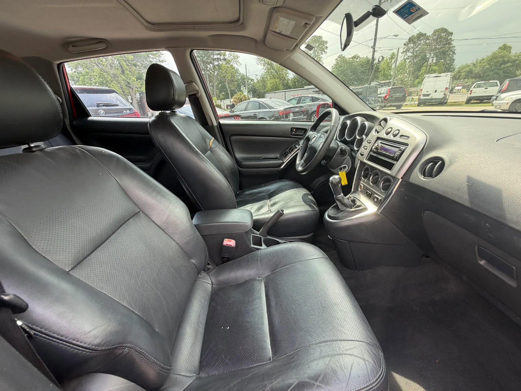 Used 2005 Pontiac Vibe GT w/ Power Group Value Package image 14