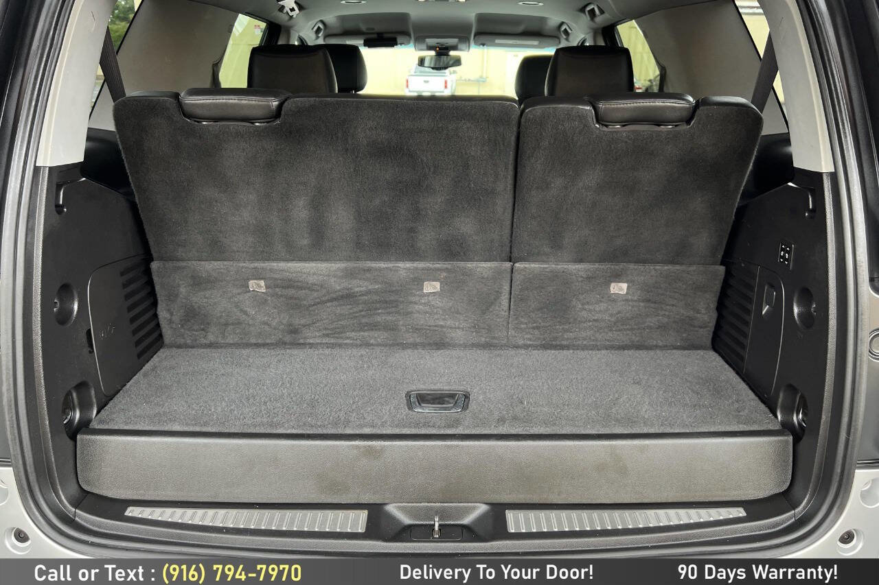 Used 2015 Cadillac Escalade 2WD image 11
