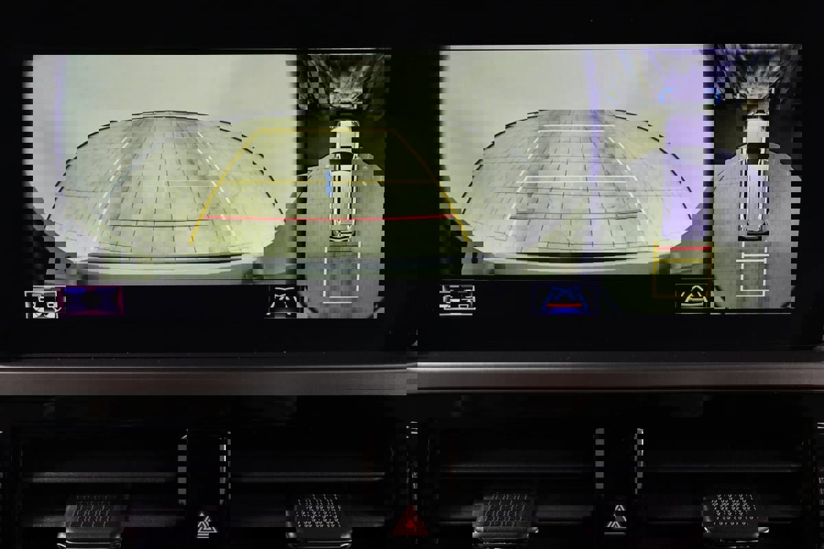 Used 2023 Lexus GX 460 Luxury w/ Sport Design Package image 7