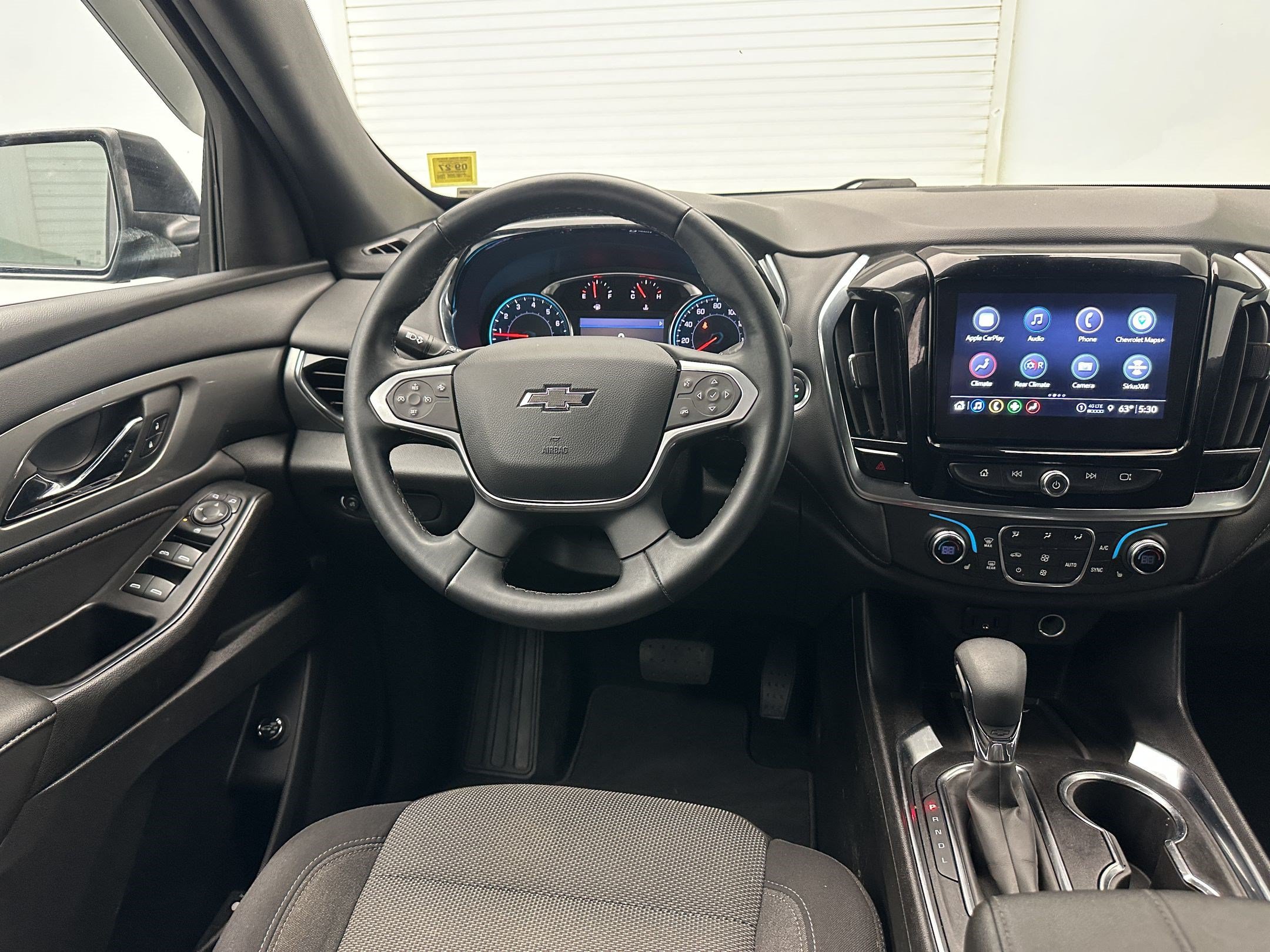 Used 2023 Chevrolet Traverse LT w/ Midnight/Sport Edition AWD/4WD image 28