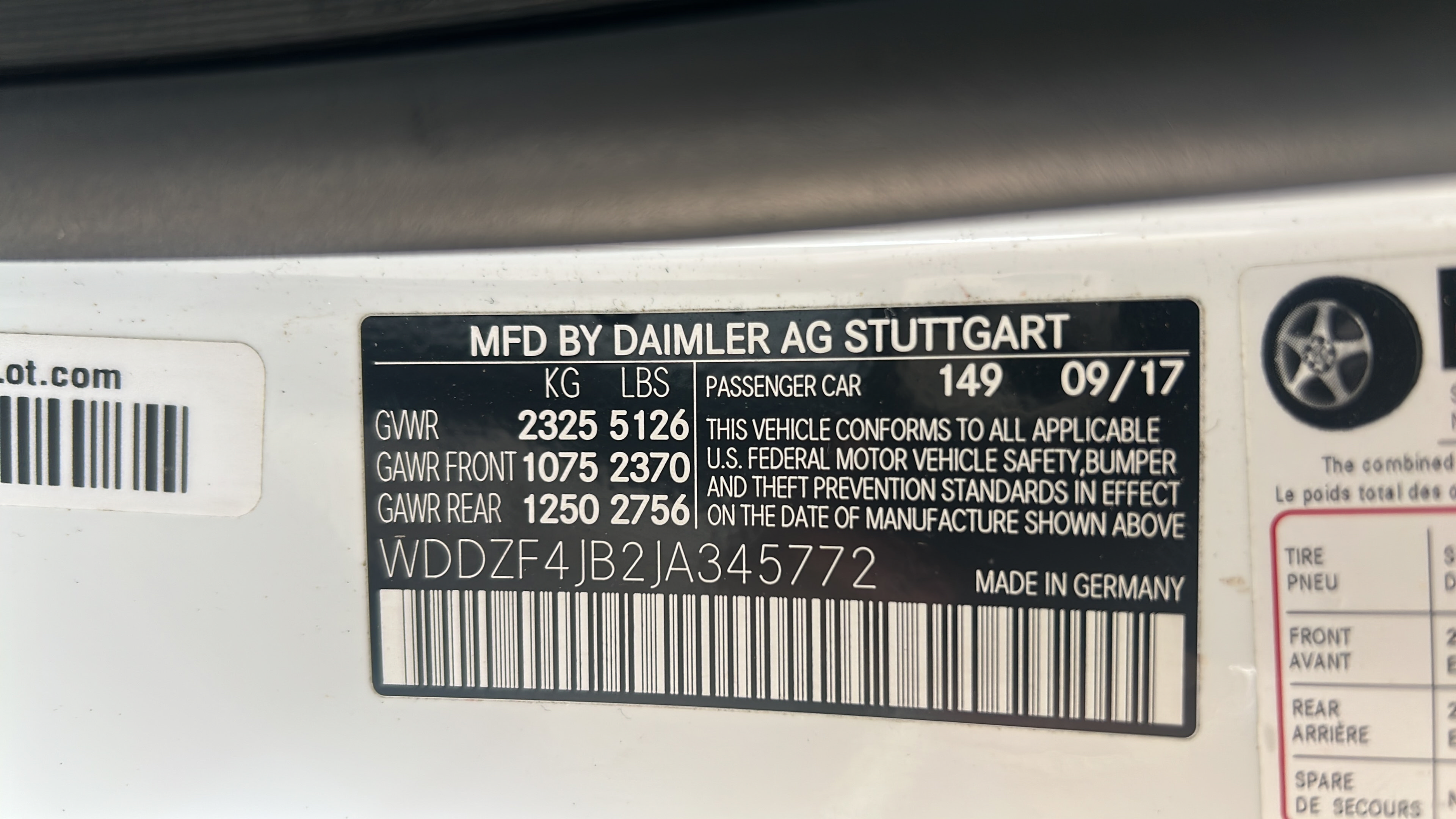Used 2018 Mercedes-Benz E 300 image 32