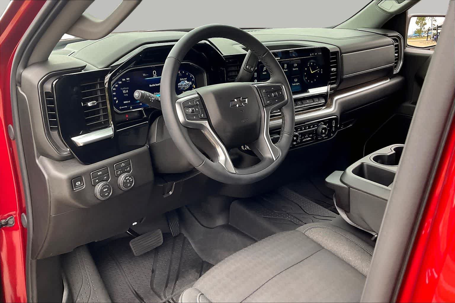 Used 2026 Chevrolet Silverado 1500 RST w/ RST Select Package AWD/4WD image 17