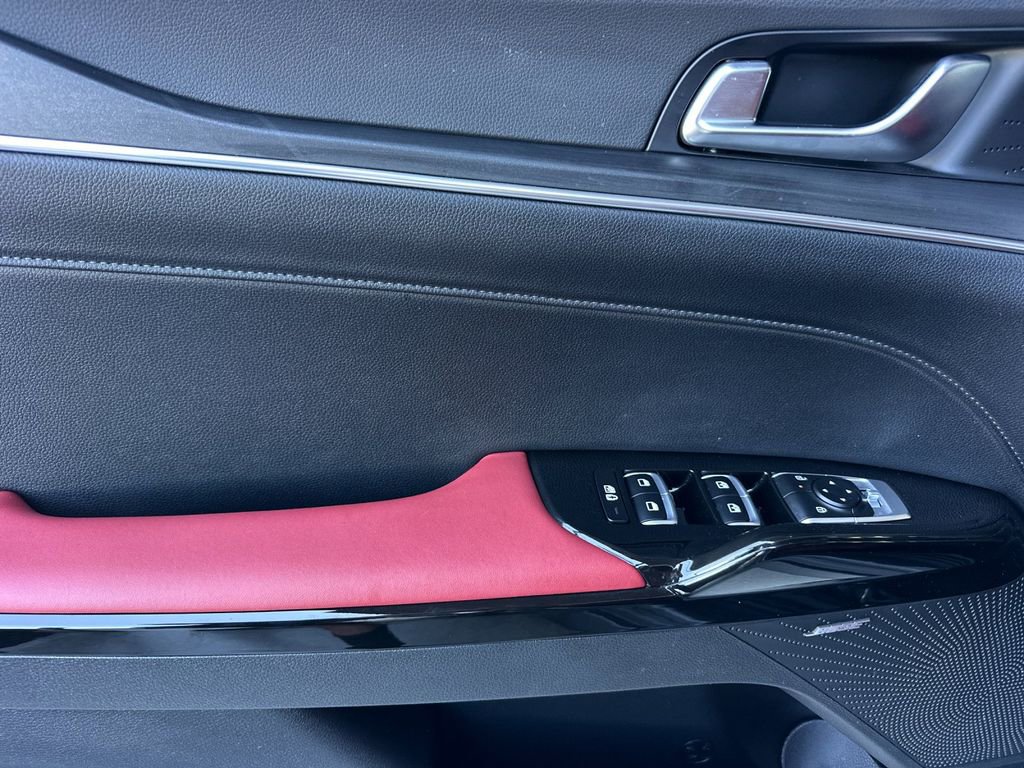 Used 2025 Kia K5 GT-Line w/ GT-Line Premium Package image 11