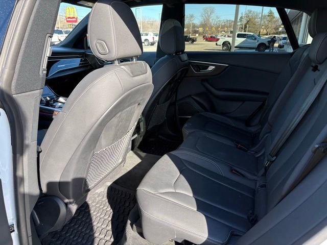 Used 2020 Audi Q8 Prestige image 18