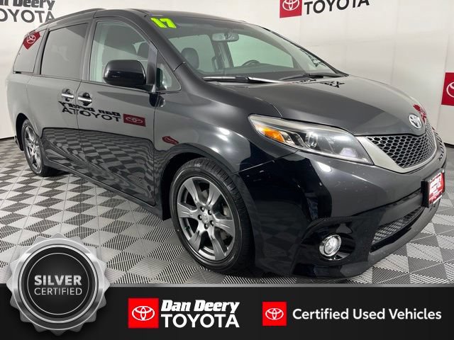 Certified 2017 Toyota Sienna SE Premium