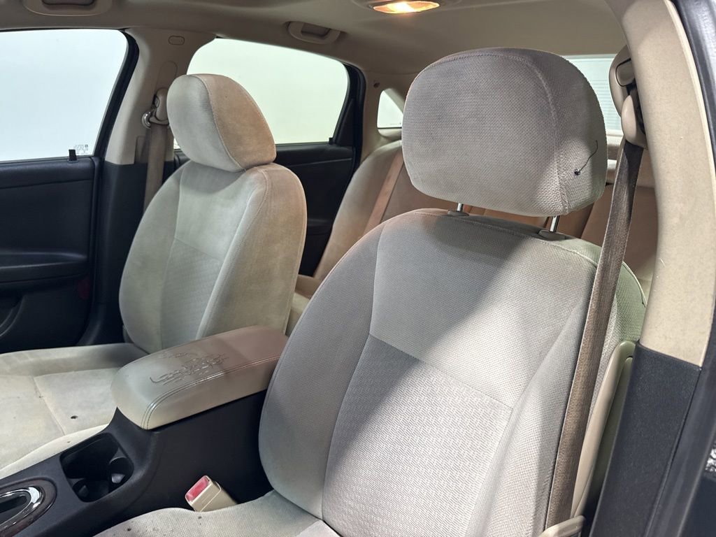 Used 2014 Chevrolet Impala LT w/ LT Sunroof Package FWD image 23