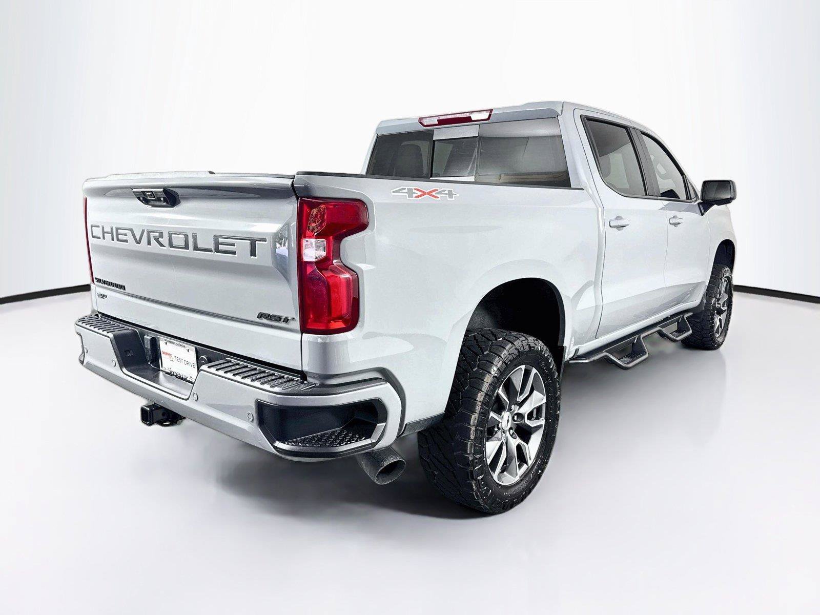 Used 2024 Chevrolet Silverado 1500 RST w/ RST All Star Premium Package AWD/4WD image 2