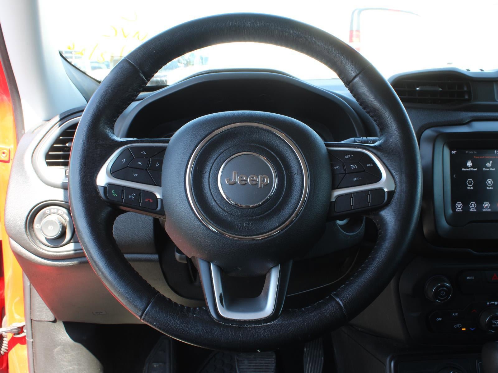Used 2021 Jeep Renegade Latitude w/ Convenience Group AWD/4WD image 9