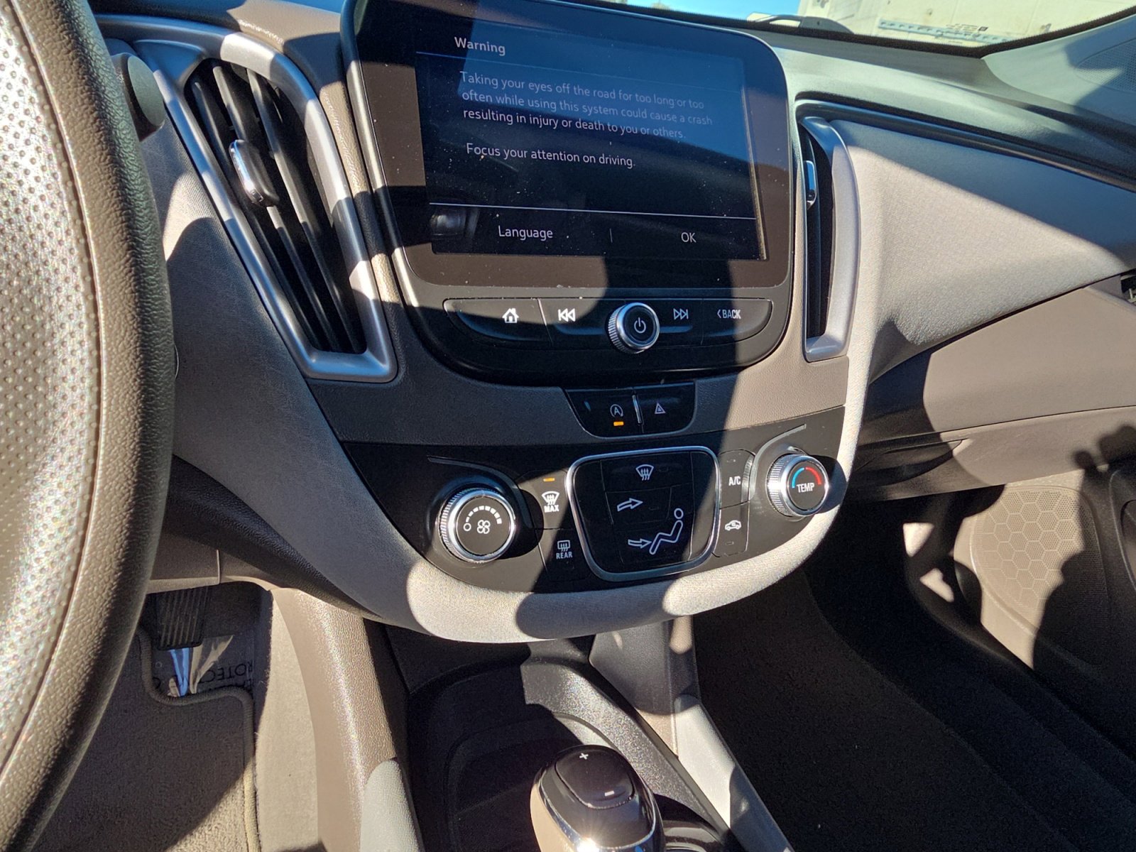 Used 2020 Chevrolet Malibu LS image 26