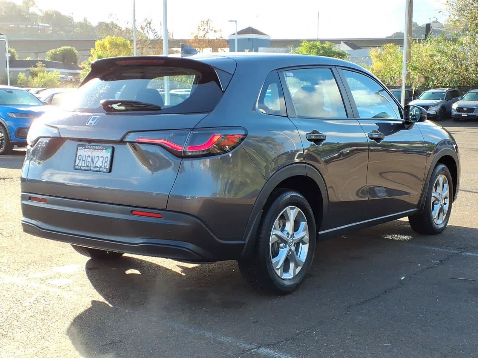 Used 2024 Honda HR-V LX image 4