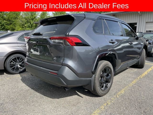 Used 2021 Toyota RAV4 XLE FWD image 4