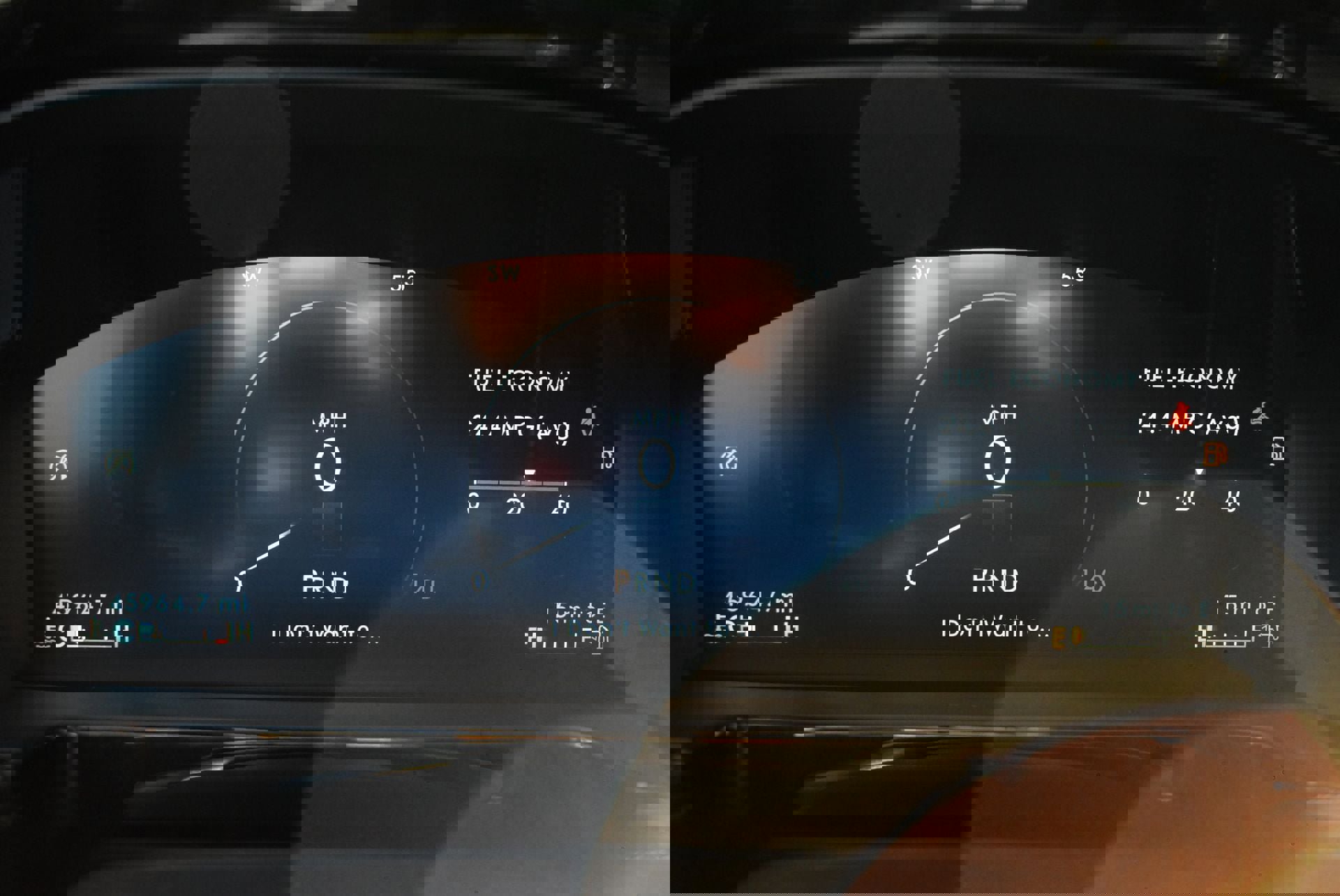 Used 2023 Lincoln Corsair Reserve w/ Jet Appearance Package image 28