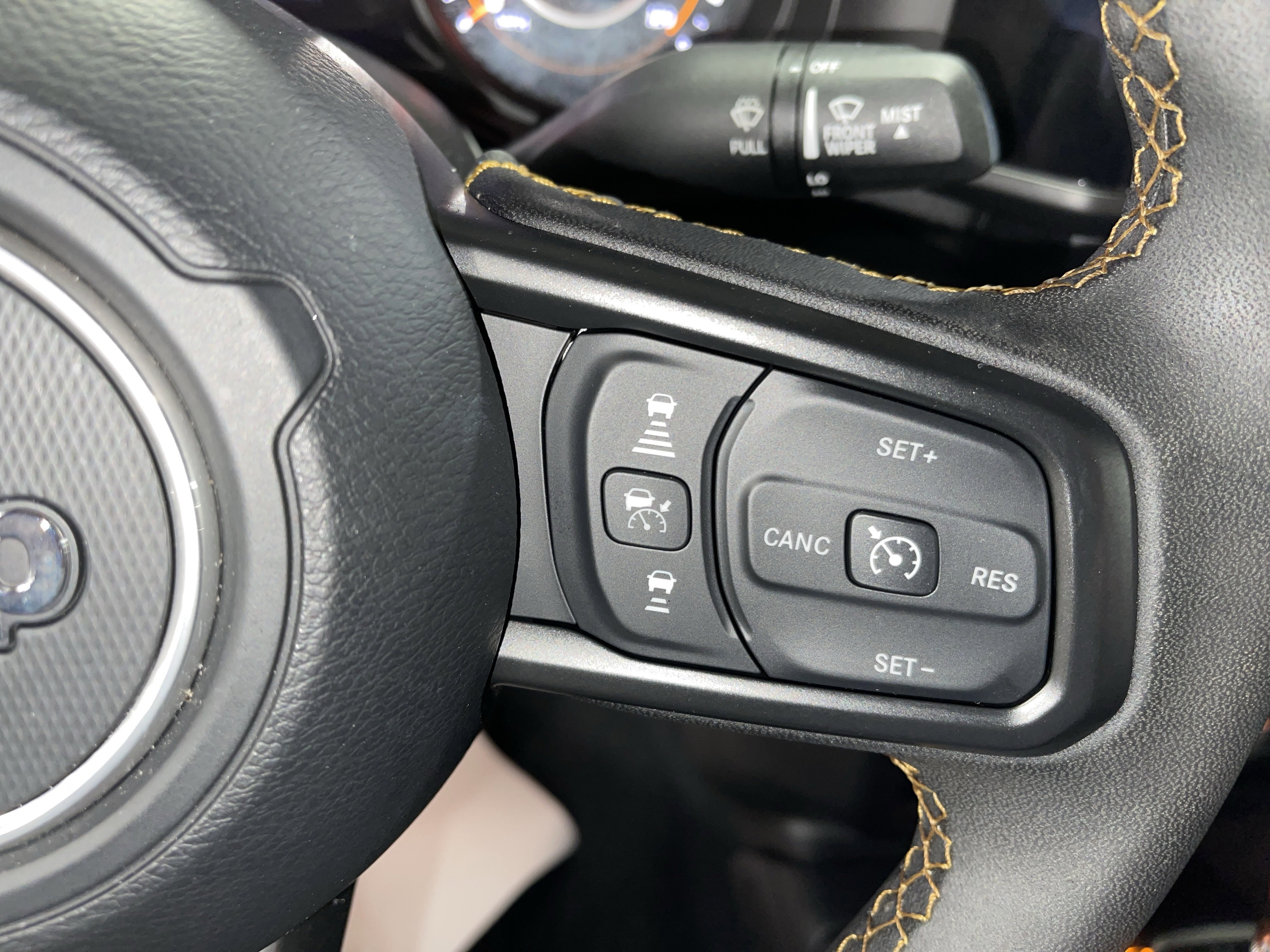 Used 2024 Jeep Wrangler Sport S image 18