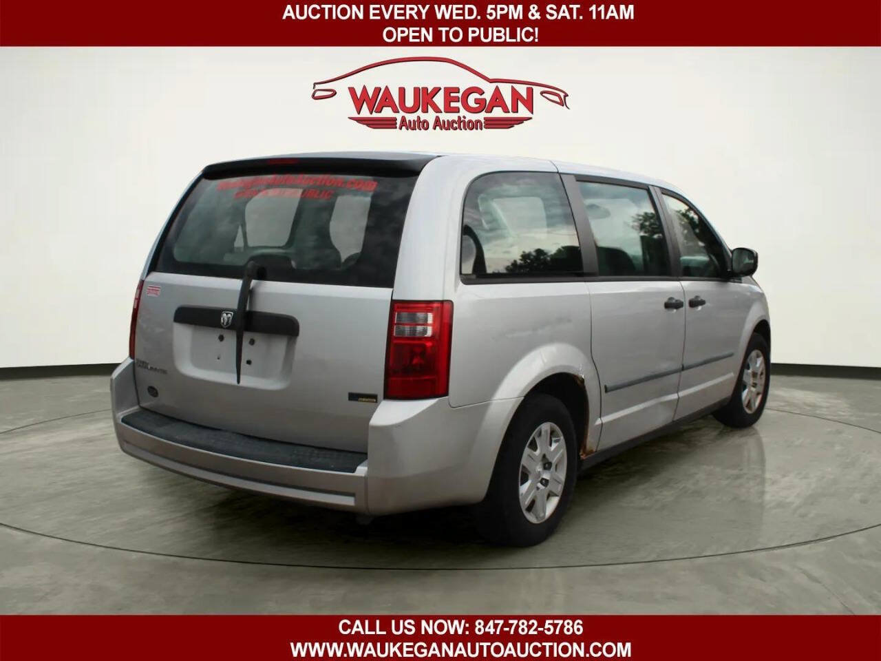 Used 2008 Dodge Grand Caravan SE FWD image 4