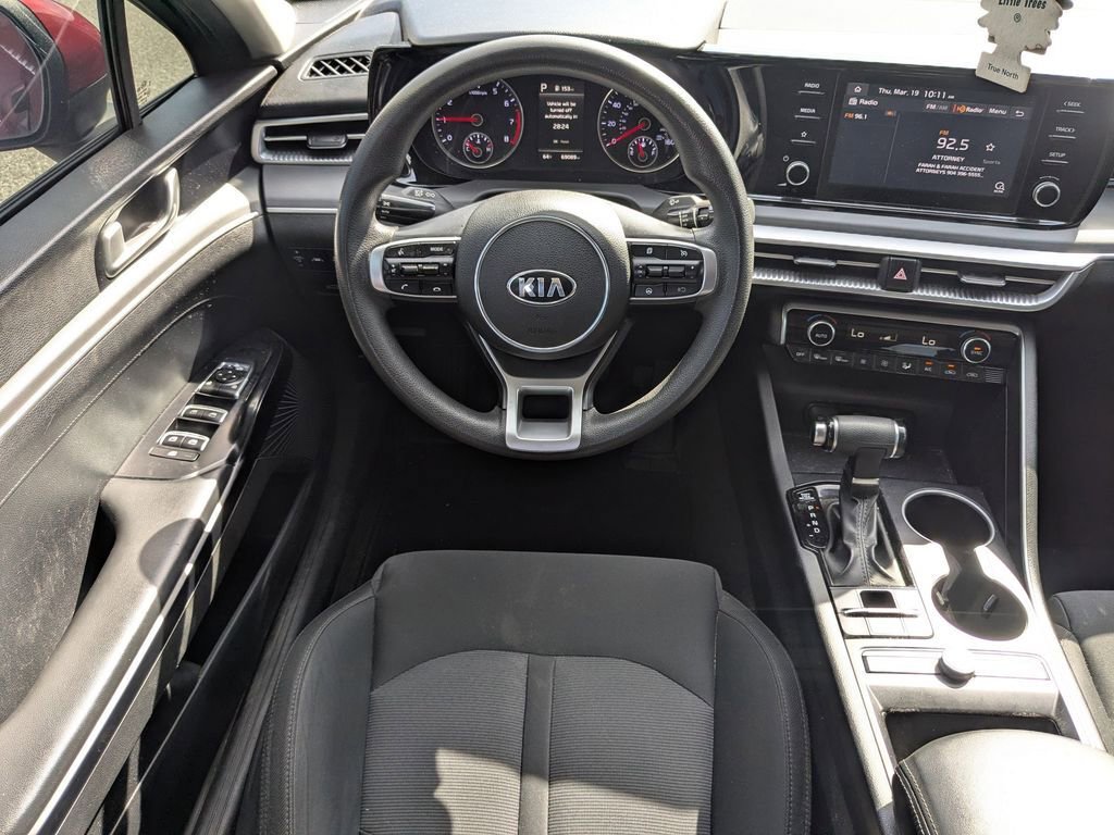 Used 2021 Kia K5 LXS image 15
