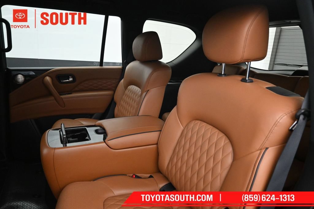 Used 2024 INFINITI QX80 Sensory AWD/4WD image 29