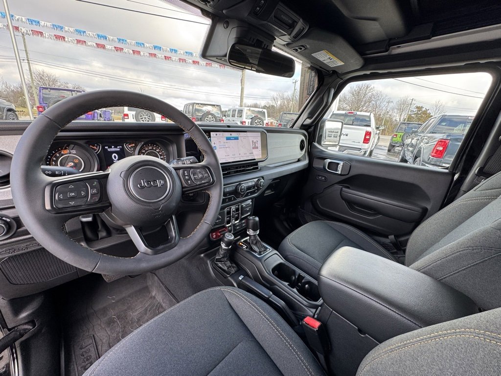 Used 2024 Jeep Wrangler Willys image 19