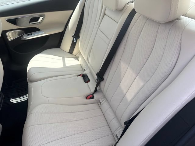 Used 2025 Mercedes-Benz E 350 Sedan image 21