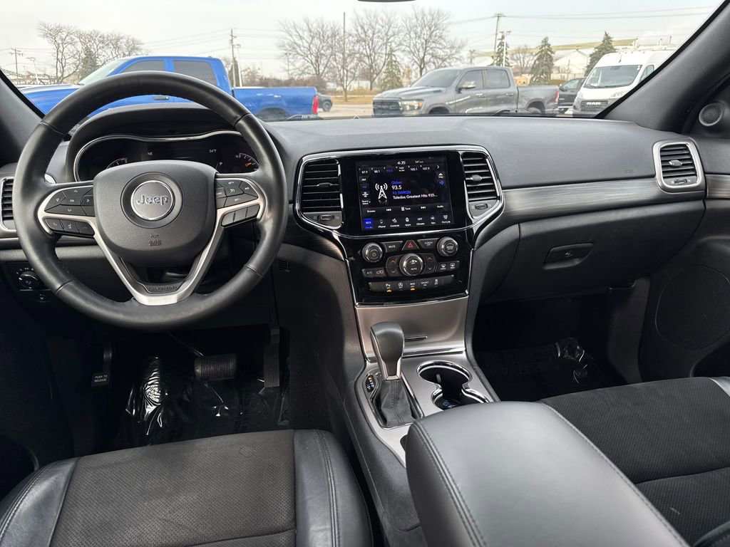 Certified 2020 Jeep Grand Cherokee Altitude image 15