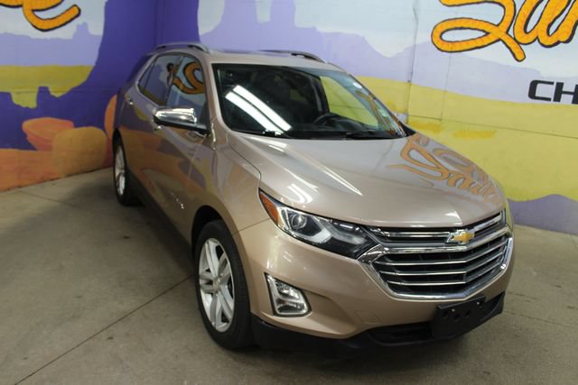 Used 2019 Chevrolet Equinox Premier w/ Premier True North Edition AWD/4WD image 2