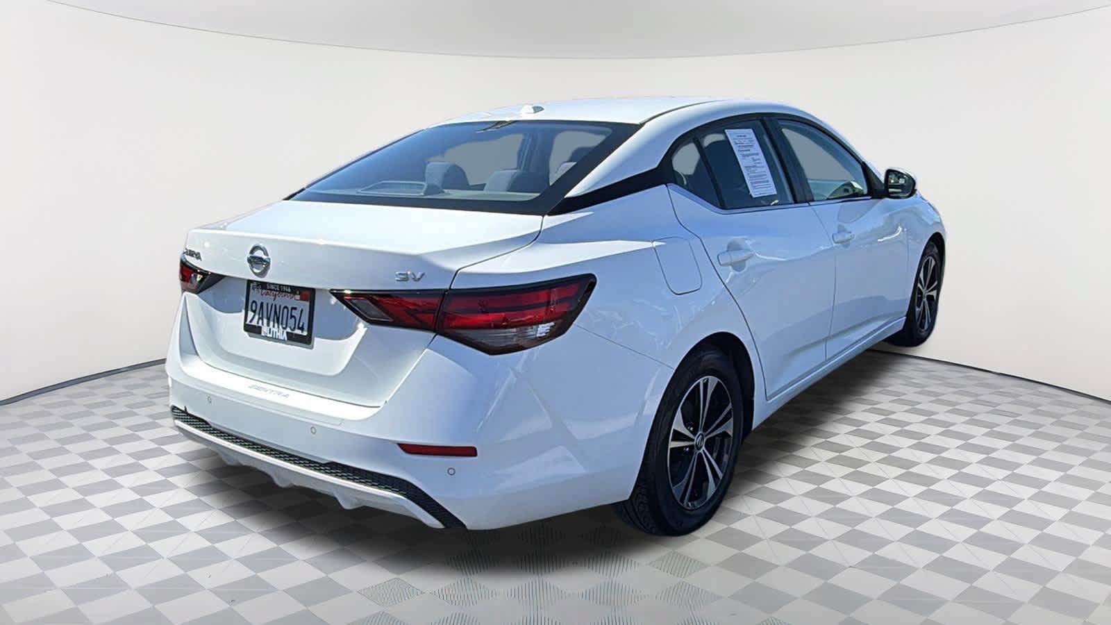 Used 2022 Nissan Sentra SV FWD image 5