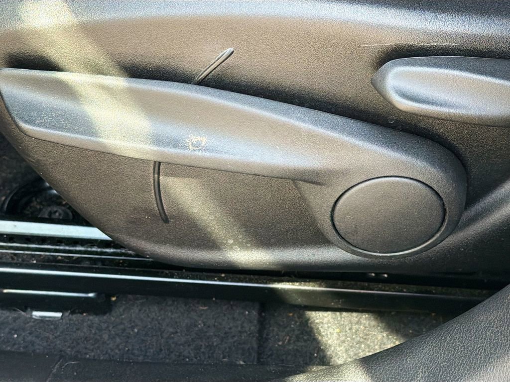 Used 2019 Jeep Renegade Latitude image 22