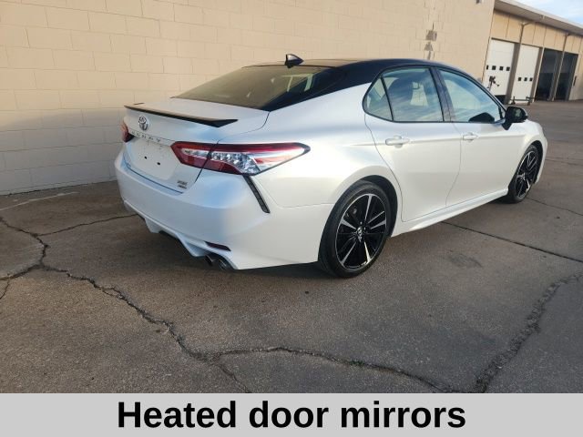 Used 2020 Toyota Camry XSE image 7