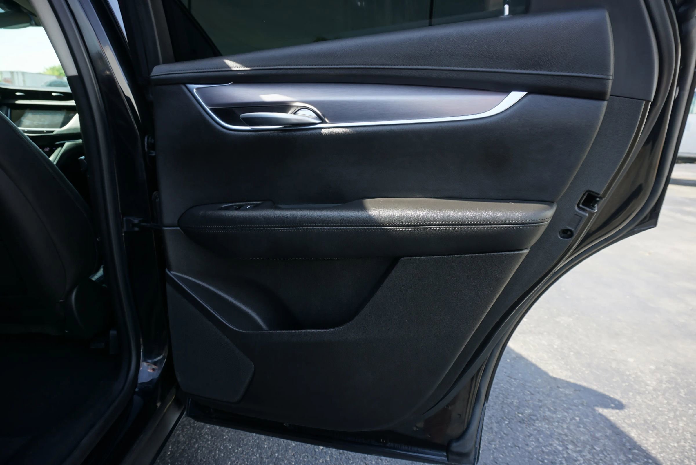 Used 2019 Cadillac XT5 Luxury FWD image 14