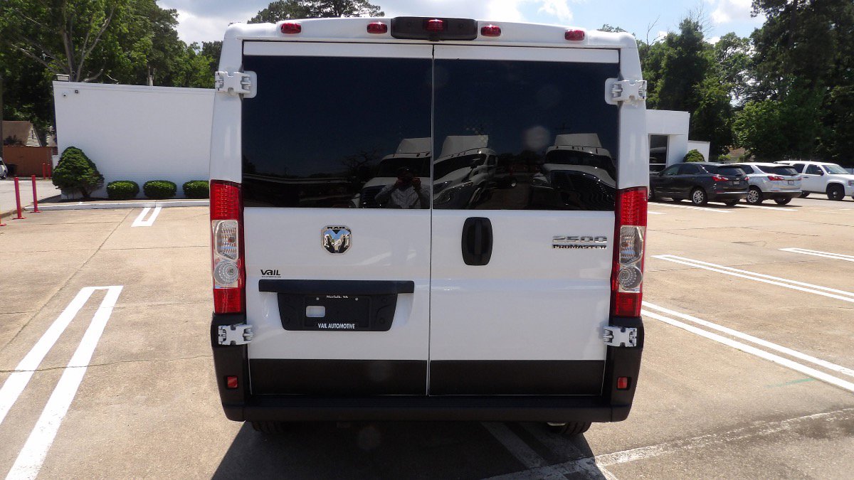 Used 2025 RAM ProMaster 2500 w/ U-Haul Equipment Group FWD image 3