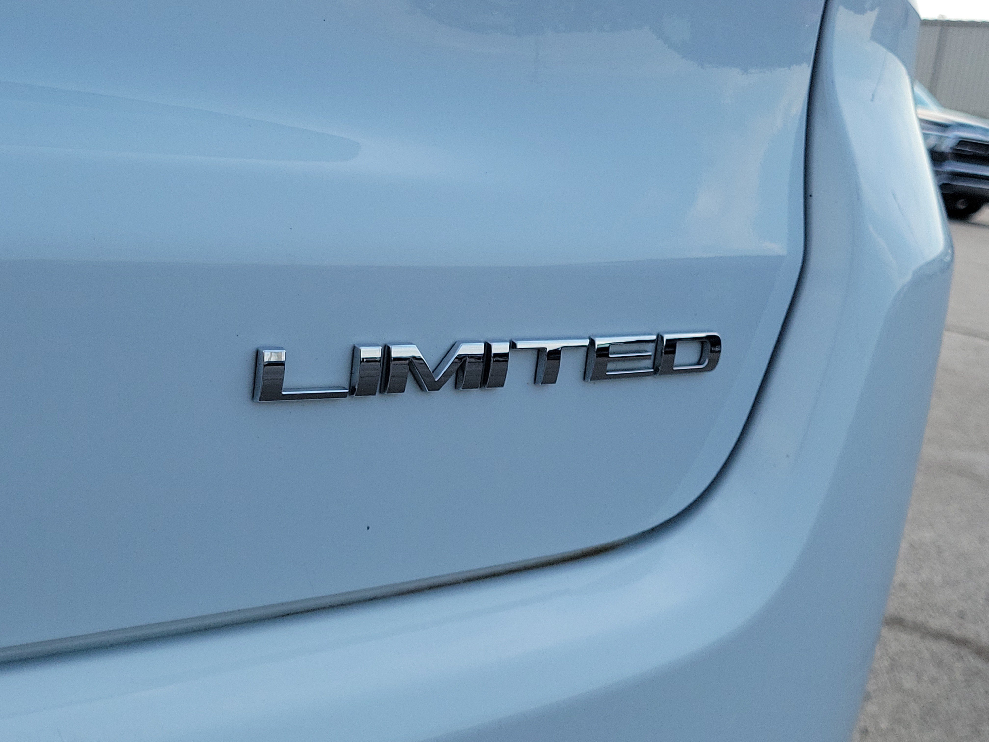 Used 2025 Jeep Compass Limited AWD/4WD image 7