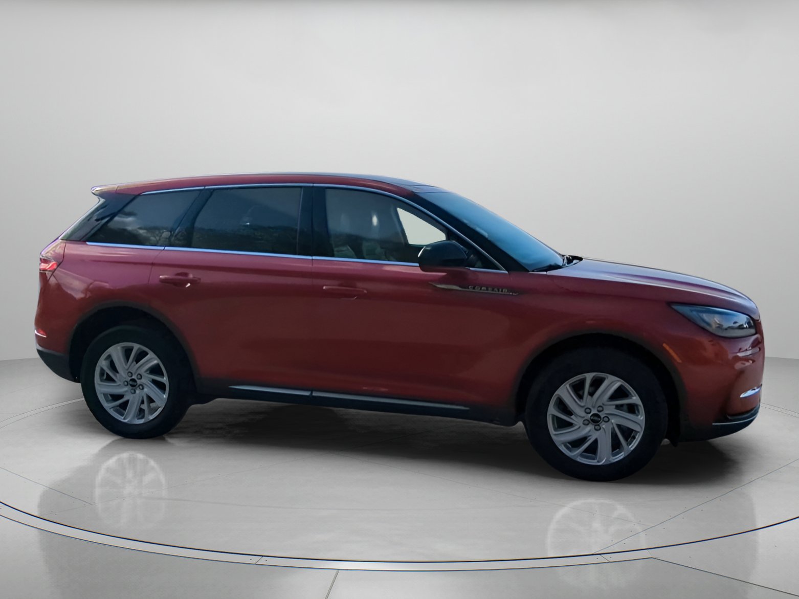 Used 2025 Lincoln Corsair FWD image 33