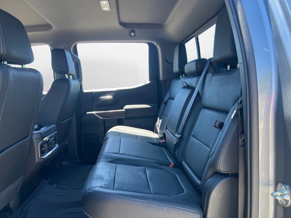 Used 2021 GMC Sierra 1500 SLT w/ SLT Premium Package AWD/4WD image 13