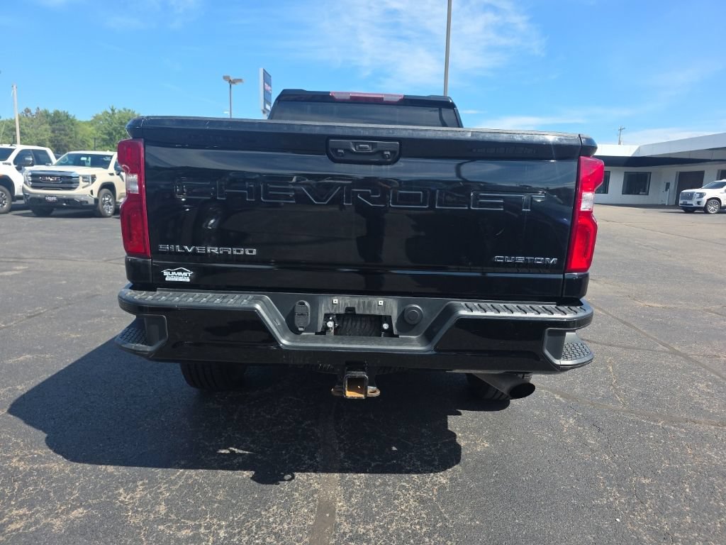 Used 2020 Chevrolet Silverado 2500 Custom w/ Custom Value Package AWD/4WD image 6